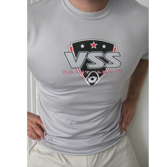 SELLING NEW & PRE-OWNED ATHLETIC GEAR - Picture 11 of 13